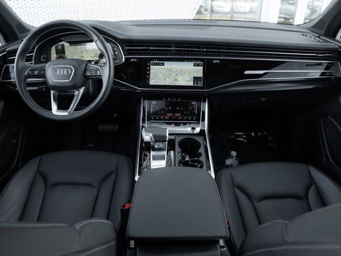 Certified 2025 Audi Q7 3.0T Premium Plus w/ Premium Plus Package image 8