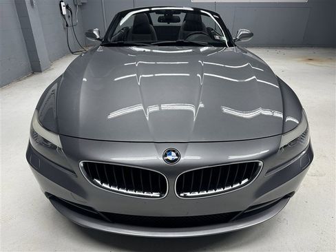 Used 2010 BMW Z4 sDrive30i image 7