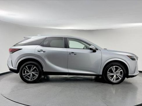 Used 2024 Lexus RX 350 FWD image 9