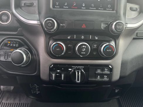 Used 2021 RAM 1500 Big Horn image 26