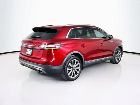 Used 2019 Lincoln Nautilus Select image 25