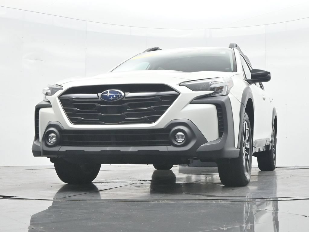 Used 2024 Subaru Outback Onyx Edition XT w/ Popular Package #2 AWD/4WD image 38