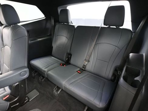 Used 2022 Buick Enclave Essence w/ Experience Buick Package image 46