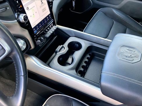 Used 2022 RAM 1500 Laramie w/ Laramie Southwest Edition image 16