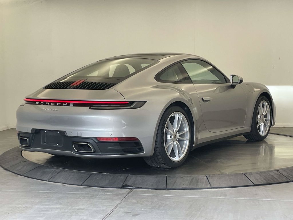 Certified 2024 Porsche 911 Carrera RWD image 7