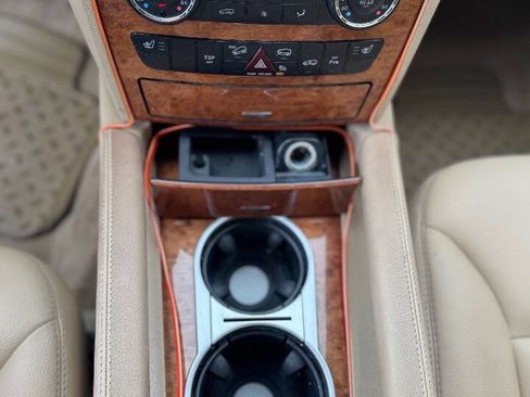 Used 2009 Mercedes-Benz GL 450 4MATIC w/ Premium 1 Pkg image 13