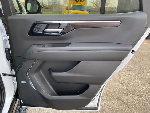 New 2026 Chevrolet Tahoe Z71 w/ Comfort Package image 29