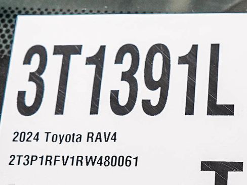 Used 2024 Toyota RAV4 XLE w/ Convenience Package AWD/4WD image 32