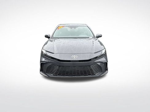 Used 2026 Toyota Camry SE FWD image 2