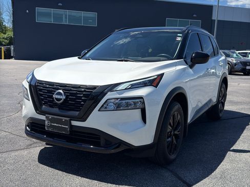 Certified 2023 Nissan Rogue SV w/ SV Premium B Package AWD/4WD image 2