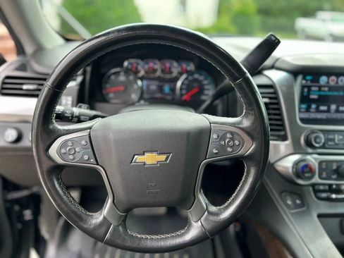 Used 2019 Chevrolet Tahoe LT image 18