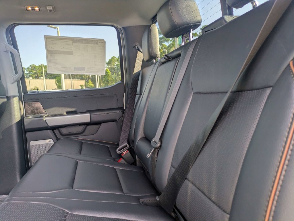 New 2026 Ford F350 Lariat w/ Lariat Premium Package AWD/4WD image 13