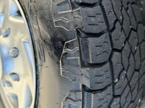 Used 2014 Ford E-250 and Econoline 250 w/ Power Group image 9