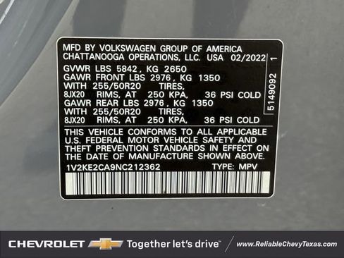 Used 2022 Volkswagen Atlas Cross Sport SE AWD/4WD image 33