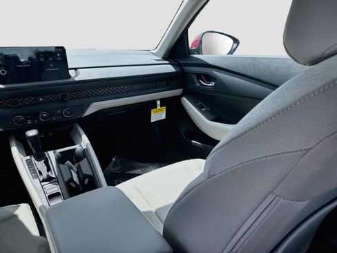 New 2026 Honda Accord LX image 18