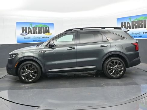 Used 2021 Kia Sorento SX Prestige AWD/4WD image 2
