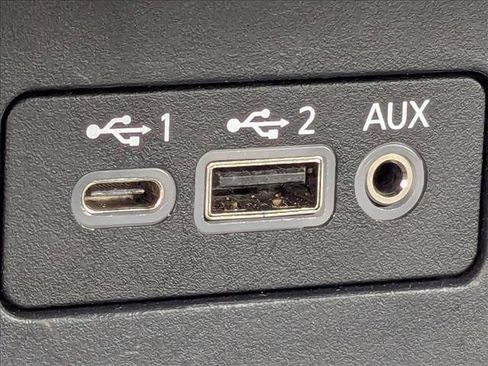 Used 2025 Nissan Altima 2.5 SV image 17