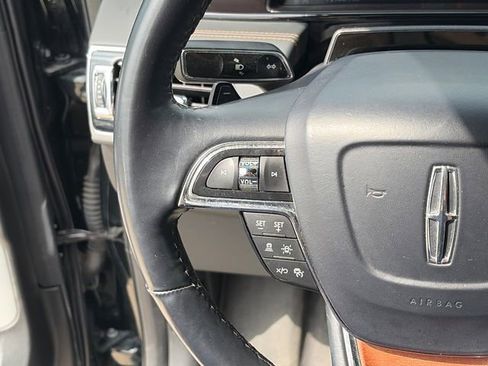 Used 2023 Lincoln Navigator L Black Label image 24