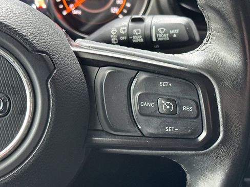 Used 2019 Jeep Wrangler Unlimited Sport S image 28