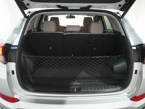 Used 2016 Hyundai Tucson Sport image 6