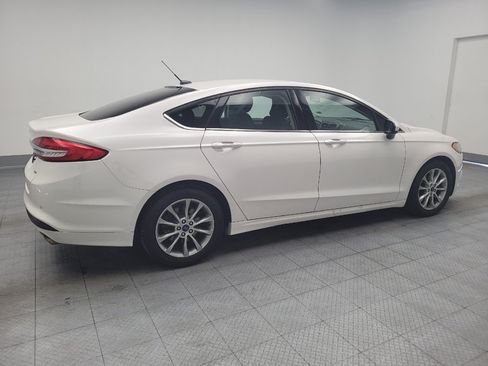 Used 2017 Ford Fusion SE w/ Fusion SE Technology Package FWD image 10