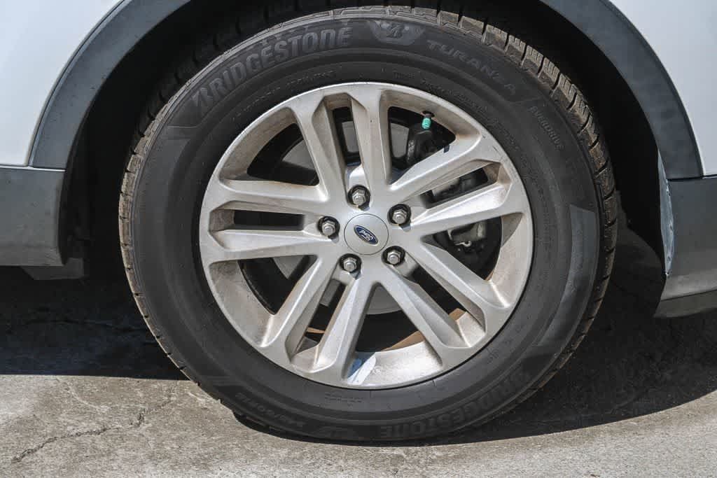 Used 2016 Ford Explorer FWD image 8