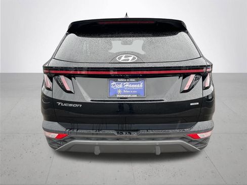 Used 2023 Hyundai Tucson Limited image 6