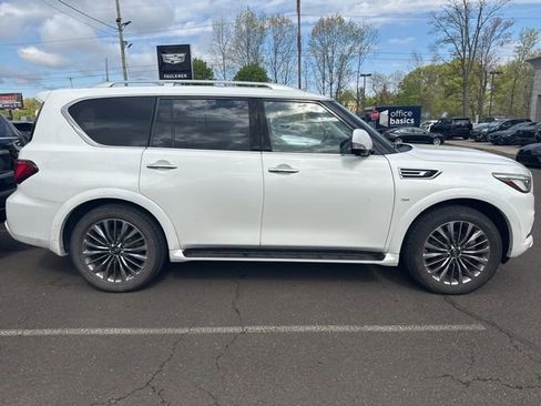 Used 2019 INFINITI QX80 Luxe w/ 22" Wheel Package image 2