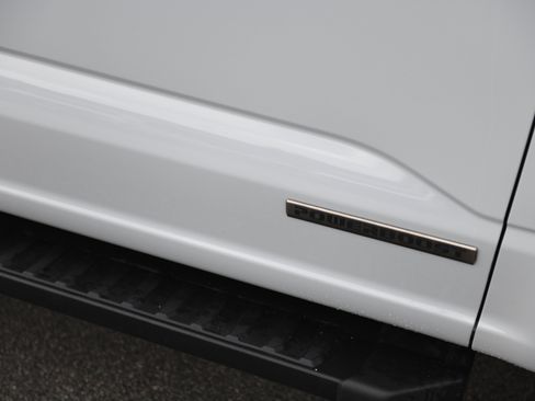 Used 2024 Ford F150 XLT w/ Equipment Group 302A MID image 6