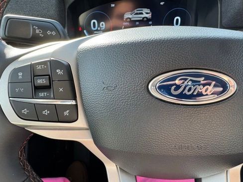 New 2026 Ford Explorer Active w/ Active Comfort Package AWD/4WD image 28