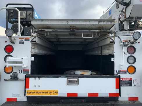 Used 2019 Ford F550 4x4 SuperCab Super Duty image 56