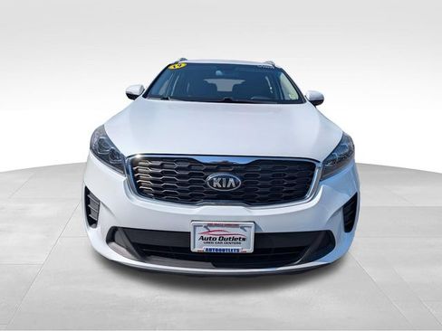 Used 2019 Kia Sorento FWD w/ LX Convenience Package image 2