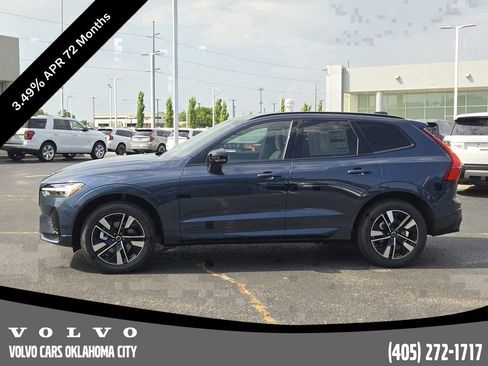 Used 2026 Volvo XC60 B5 Core w/ Protection Package Premier image 4