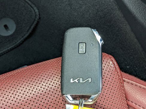 Certified 2023 Kia Stinger GT-Line w/ Sun & Sound Package image 28