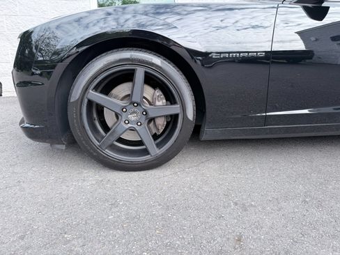 Used 2010 Chevrolet Camaro SS RWD image 33