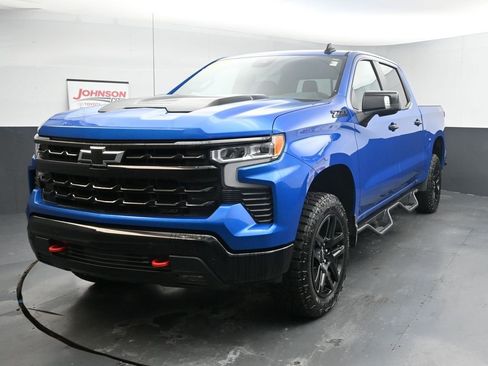 Used 2024 Chevrolet Silverado 1500 LT Trail Boss w/ LT Trail Boss Premium Package image 4