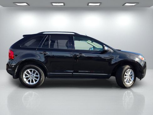 Used 2014 Ford Edge SE w/ Equipment Group 101A image 3