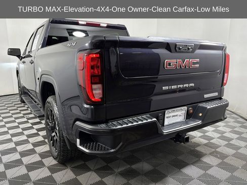Used 2025 GMC Sierra 1500 Elevation image 4