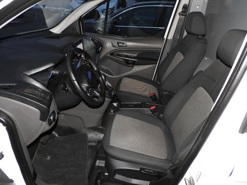 Used 2020 Ford Transit Connect XL image 6