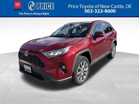 Used 2020 Toyota RAV4 XLE Premium AWD/4WD image 1