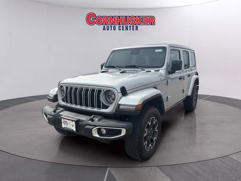 Certified 2024 Jeep Wrangler Sahara w/ Technology Group image 3