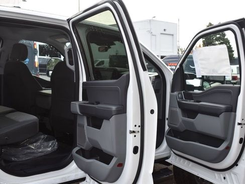 New 2026 Ford F250 XLT w/ XLT Premium Package image 15