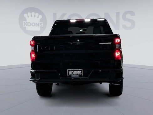 New 2026 Chevrolet Silverado 1500 Custom w/ Turbomax Blackout Package image 15