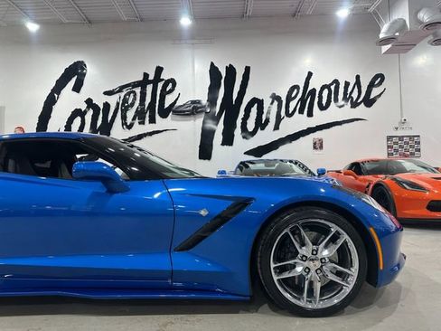 Used 2015 Chevrolet Corvette Stingray Coupe w/ 3LT Preferred Equipment Group image 5