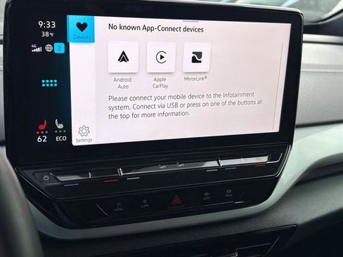 Used 2023 Volkswagen ID.4 Pro S image 11