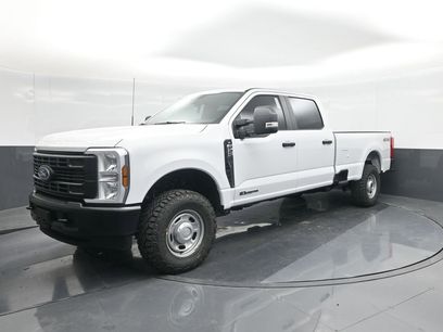 New 2025 Ford F250 XL w/ XL Off-Road Package