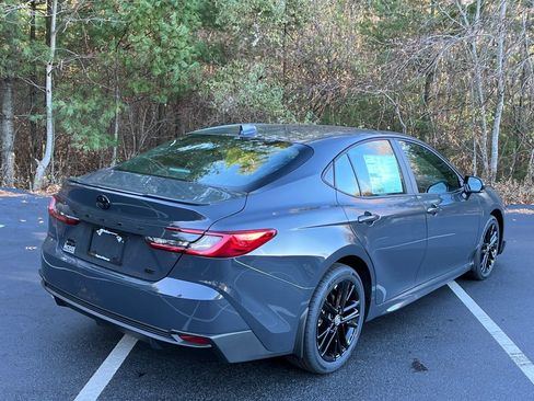 New 2026 Toyota Camry SE w/ Convenience Package image 5