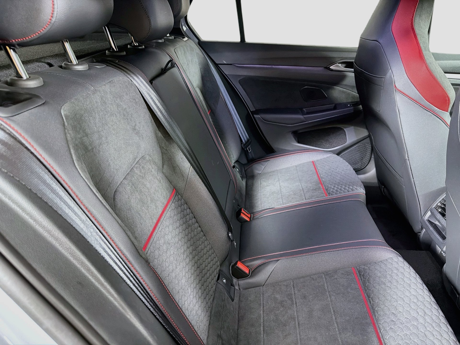 New 2026 Volkswagen GTI SE FWD image 27