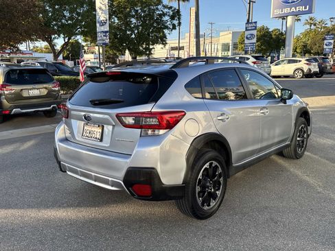 Used 2023 Subaru Crosstrek 2.0i image 4