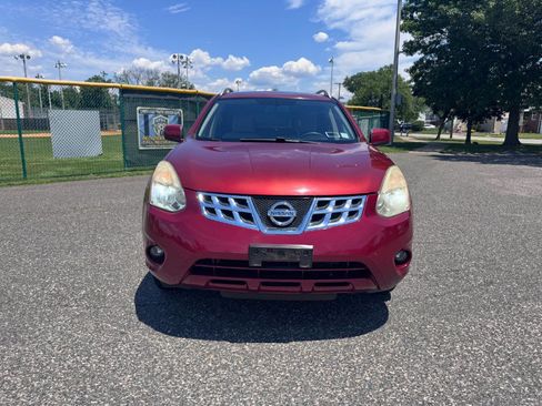 Used 2013 Nissan Rogue SV w/ Premium Pkg AWD/4WD image 2